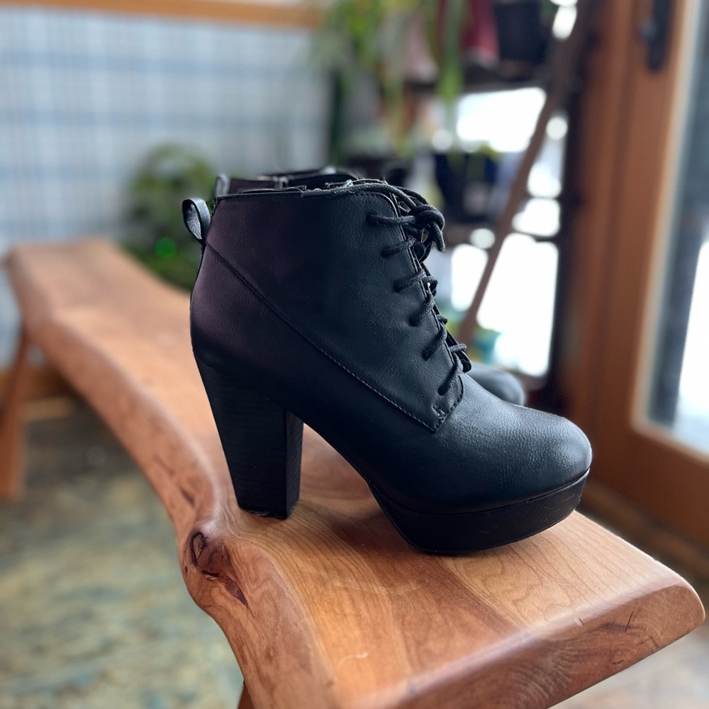 Womens Black Lace Up Heeled Boots